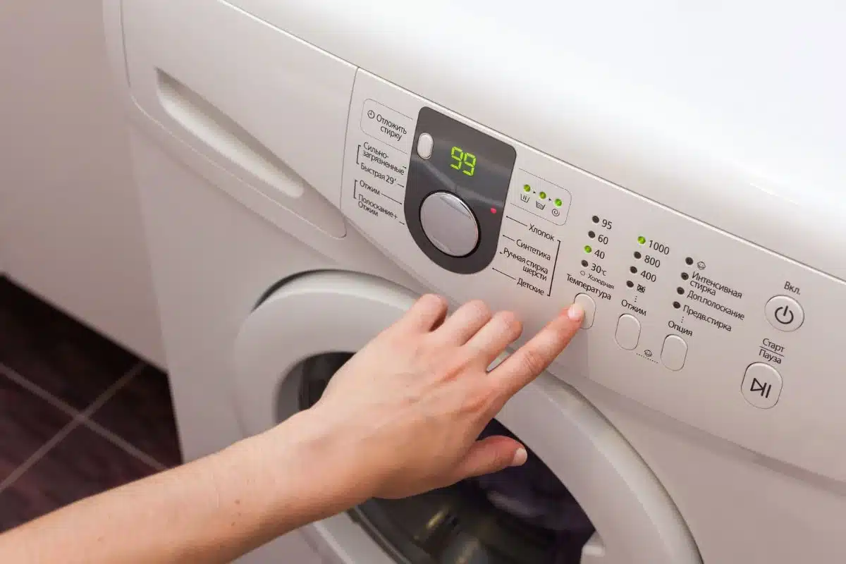 heures creuses 2025 voici l’heure idéale pour lancer une machine et faire des économies d’électricité