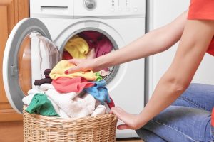 il ruine votre lave linge ce produit du quotidien est à proscrire dès maintenant si vous ne voulez pas le payer cher