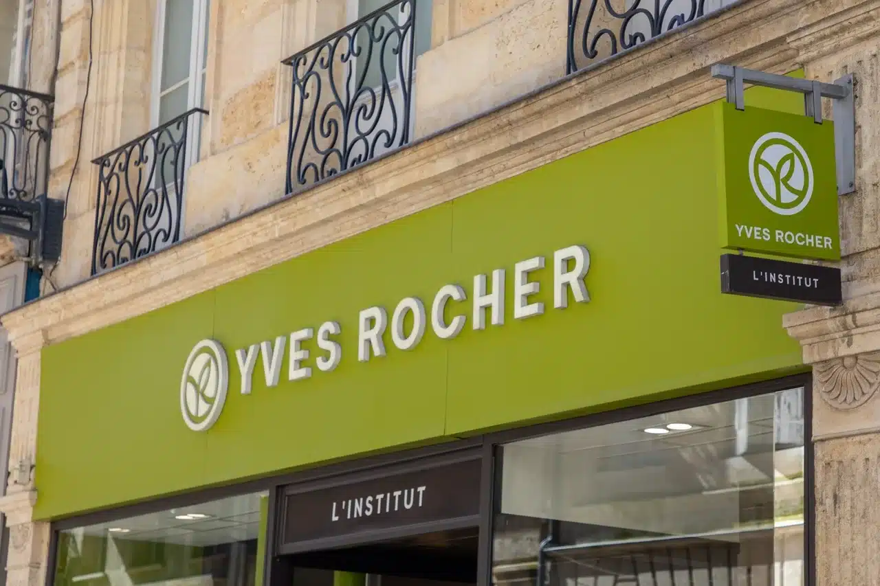 c'est fini pour yves rocher l'enseigne de cosmétiques française ferme ses portes dans cette grande ville