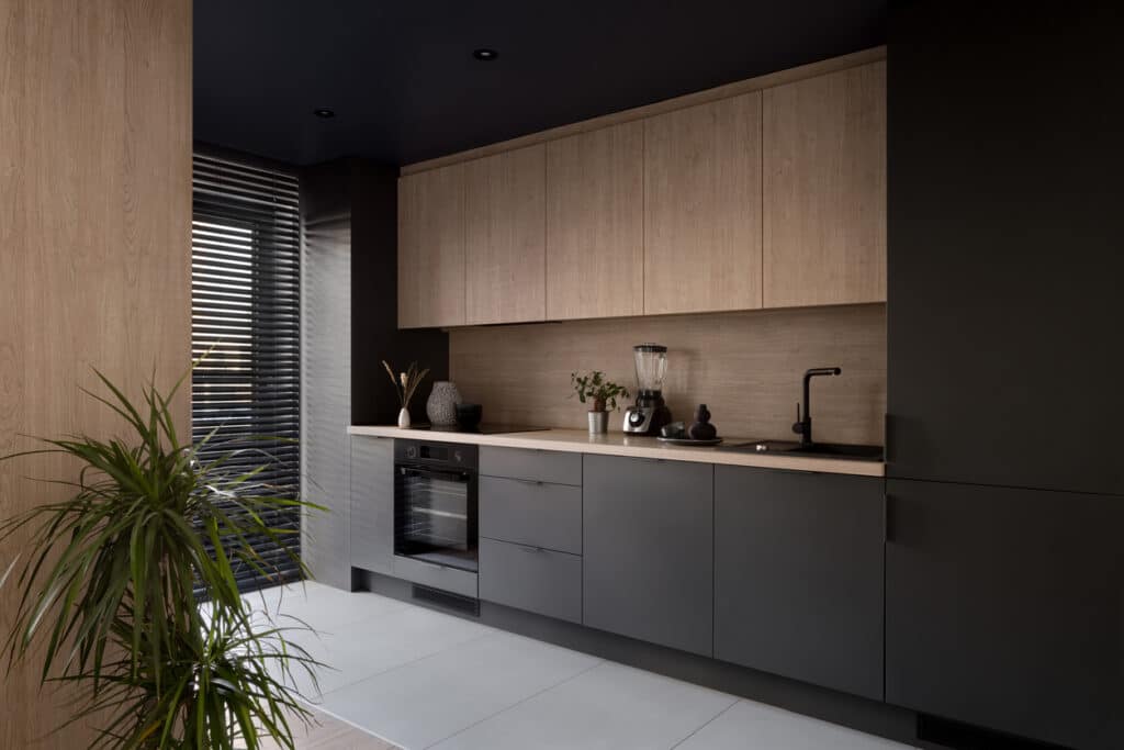 cuisine noire et bois déco design accessoire robinet matériaux