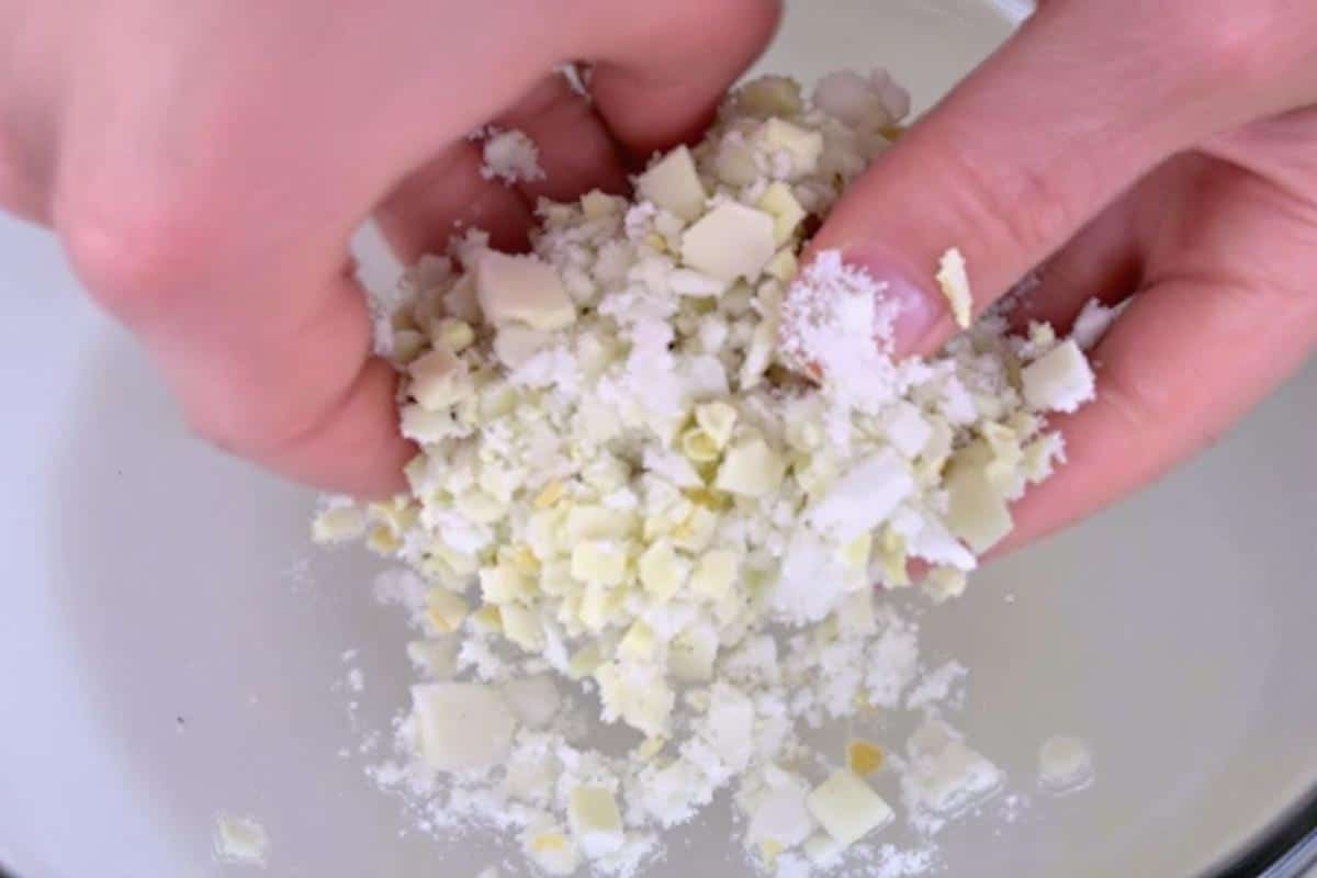 Comment nettoyer un canapé en tissu ?